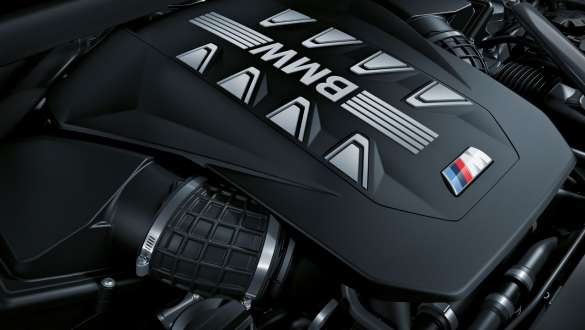 BMW X6 M60i xDrive G06 MP Motor V8 BMW M TwinPower Turbo BMW X6 M60i xDrive G06 MP Motor V8 BMW M TwinPower Turbo, primer plano