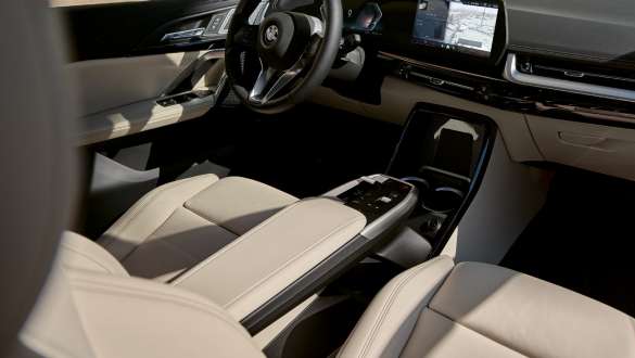 BMW X1 U11 ICE Consola central BMW X1 U11 ICE Consola central, interior