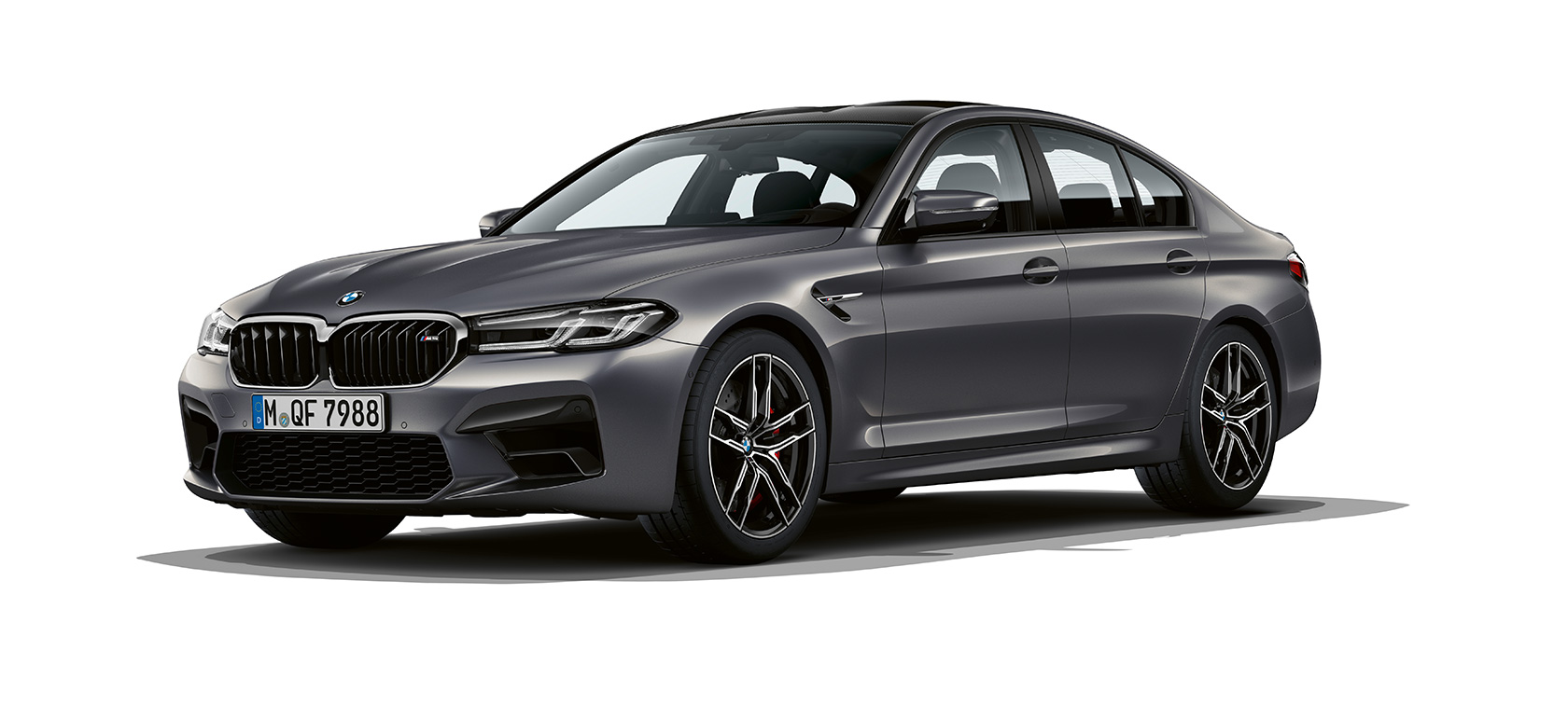 BMW M5 F90 2020 Vista de tres cuartos del frontal BMW M5 F90 LCI Renovación 2020 Brands Hatch Grau metalizado, vista de tres cuartos del frontal