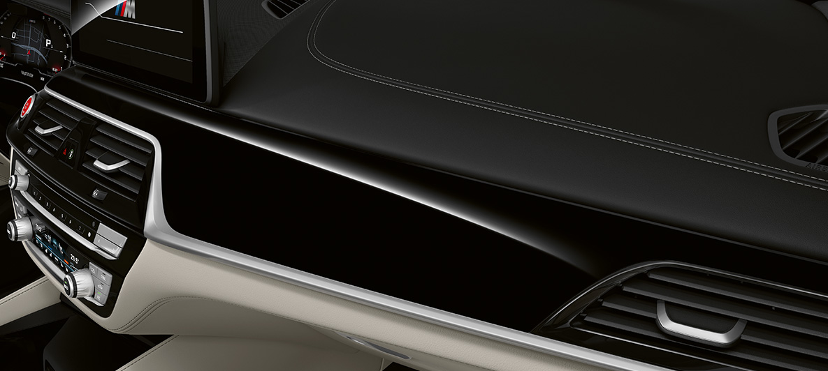 BMW Individual BMW M5 F90 2020 Molduras interiores BMW Individual Pianolack Schwarz BMW Individual BMW M5 F90 LCI Renovación 2020 Molduras interiores BMW Individual Pianolack Schwarz, interior